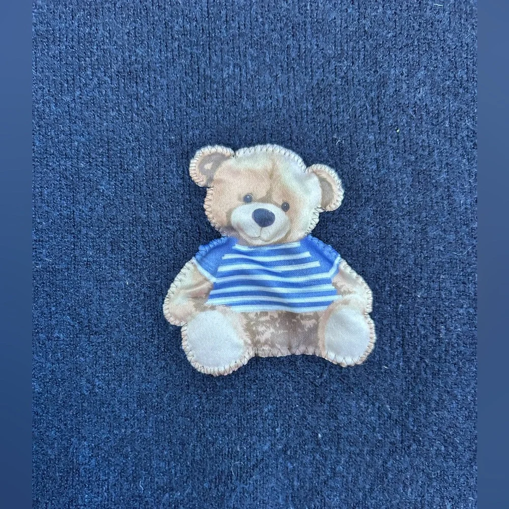 Arden B. Navy Blue Cozy Teddy Bear Patched Sweater size Medium - Picture 4 of 9